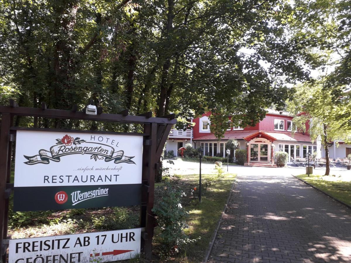 Hotel Rosengarten Leipzig-Naunhof エクステリア 写真