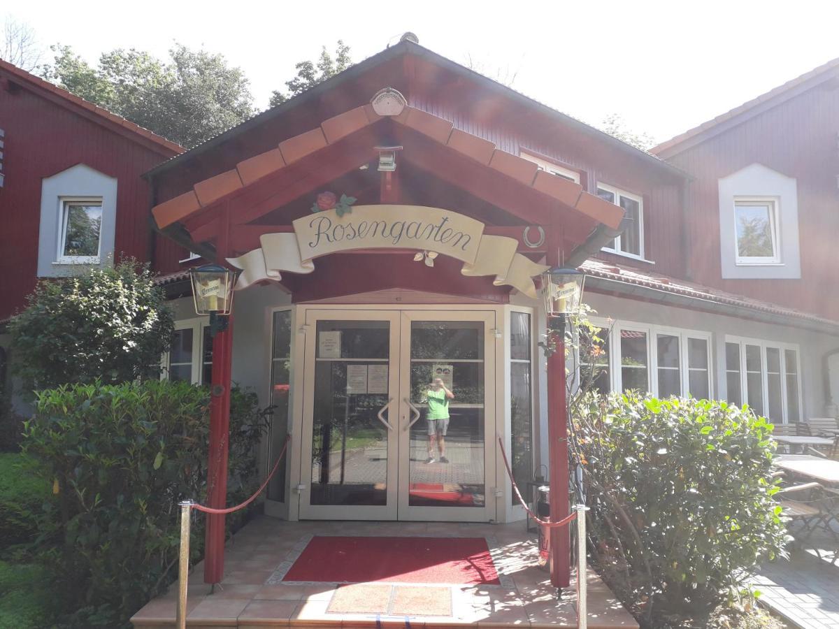 Hotel Rosengarten Leipzig-Naunhof エクステリア 写真