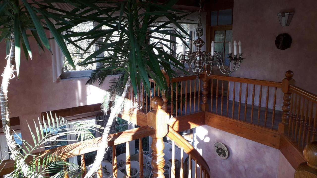 Hotel Rosengarten Leipzig-Naunhof エクステリア 写真